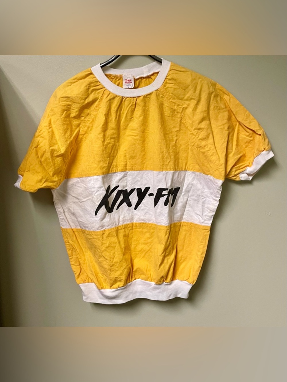 Vintage 1970s cotton KIXY-FM Disc Jockey Ringer Tee- size Large